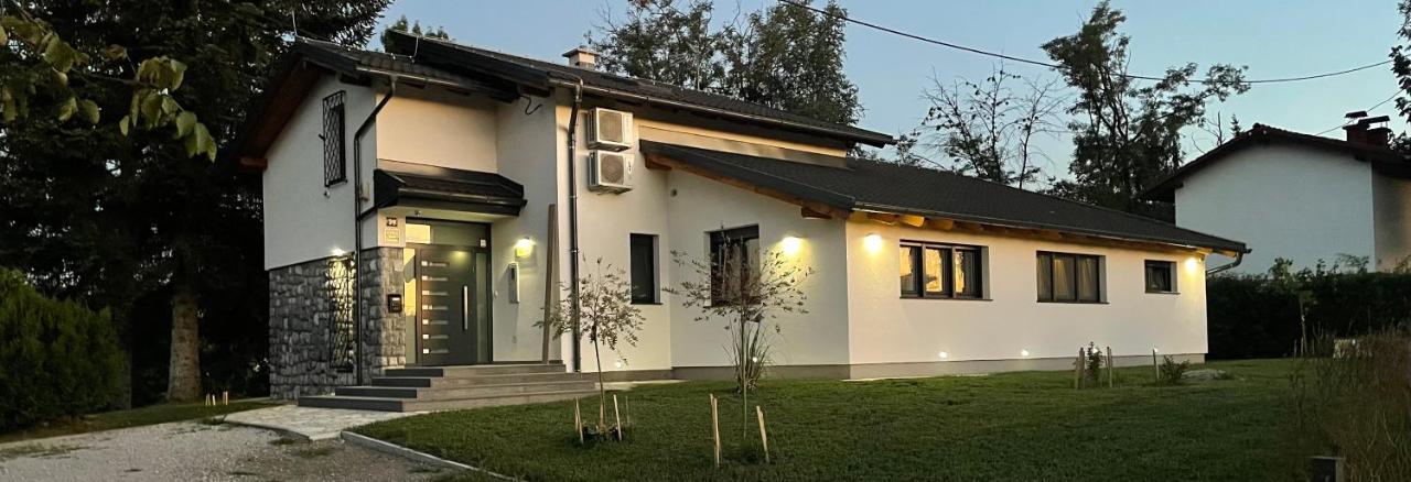 Pampas Apartments Mreznica Duga Resa Exterior photo